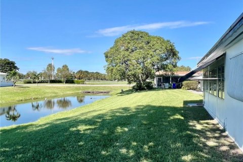 Villa ou maison à vendre à Margate, Floride: 2 chambres, 141.49 m2 № 1963586 - photo 23