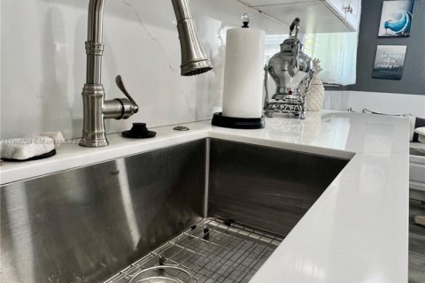 Villa ou maison à vendre à Margate, Floride: 2 chambres, 141.49 m2 № 1963586 - photo 13