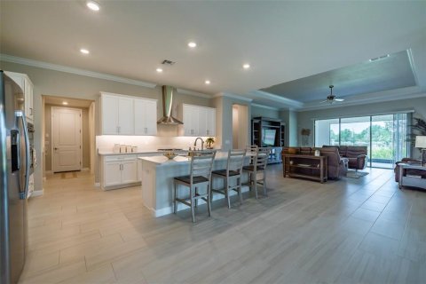 House in Wimauma, Florida 3 bedrooms, 257.9 sq.m. № 1649221 - photo 10