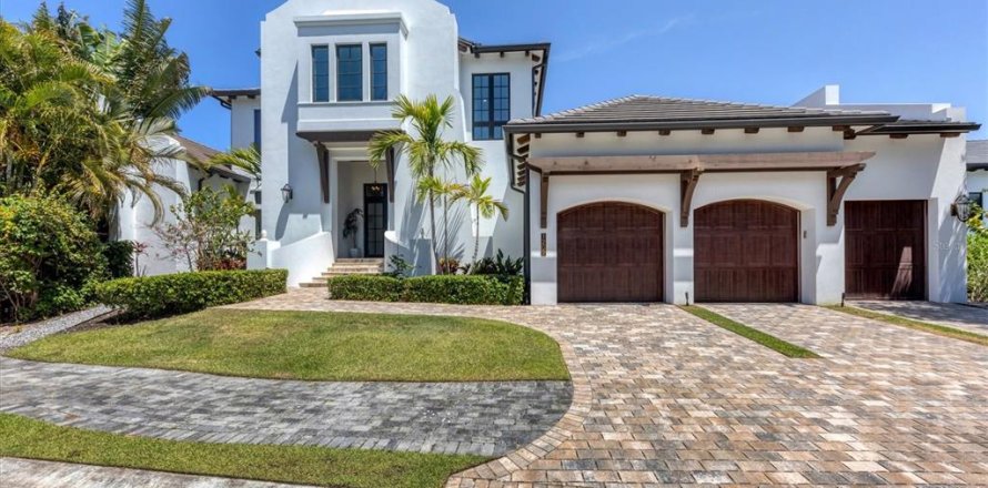 Casa en Sarasota, Florida 4 dormitorios, 470.09 m2 № 1637425