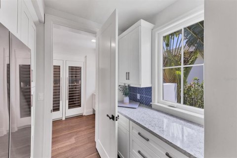 Casa en alquiler en Sarasota, Florida, 4 dormitorios, 470.09 m2 № 1637425 - foto 16