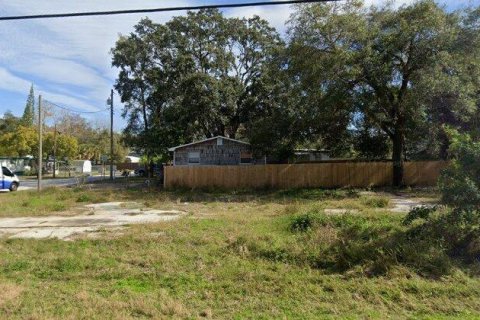 Terrain à New Port Richey, Floride № 2159660