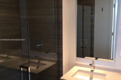 Снять в аренду кондоминиум в Майами, Флорида 2 спальни, 95.5м2, № 2002574 - фото 15