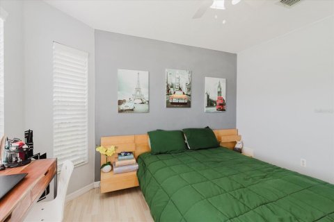 Casa en venta en New Port Richey, Florida, 4 dormitorios, 171.87 m2 № 1580442 - foto 21