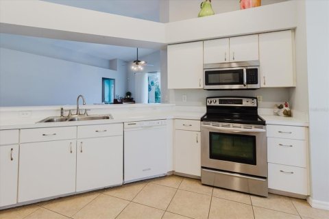 Casa en venta en New Port Richey, Florida, 4 dormitorios, 171.87 m2 № 1580442 - foto 25
