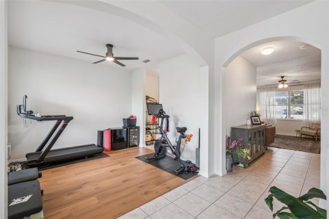 Villa ou maison à vendre à Kissimmee, Floride: 4 chambres, 247.86 m2 № 2407127 - photo 7