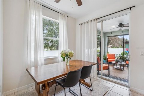 Villa ou maison à vendre à Kissimmee, Floride: 4 chambres, 247.86 m2 № 2407127 - photo 12