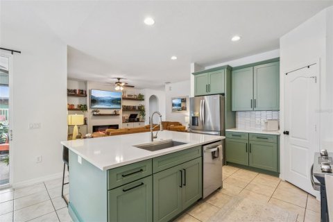 Villa ou maison à vendre à Kissimmee, Floride: 4 chambres, 247.86 m2 № 2407127 - photo 13