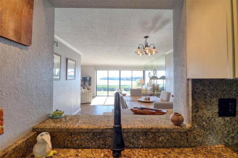 Copropriété à vendre à Clearwater, Floride: 2 chambres, 111.39 m2 № 1571559 - photo 12
