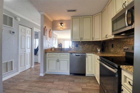 Copropriété à vendre à Clearwater, Floride: 2 chambres, 111.39 m2 № 1571559 - photo 11