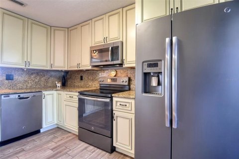 Copropriété à vendre à Clearwater, Floride: 2 chambres, 111.39 m2 № 1571559 - photo 10