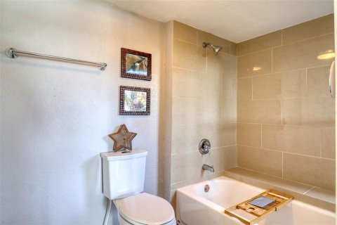 Copropriété à vendre à Clearwater, Floride: 2 chambres, 111.39 m2 № 1571559 - photo 21