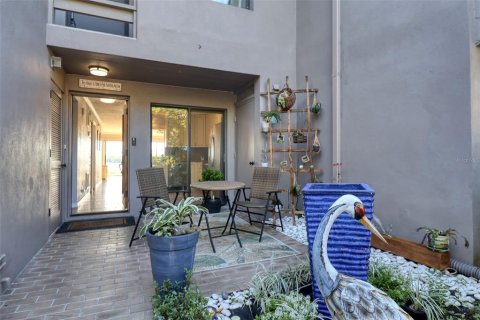 Copropriété à vendre à Clearwater, Floride: 2 chambres, 111.39 m2 № 1571559 - photo 7