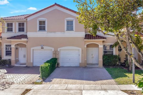 Adosado en venta en Miramar, Florida, 3 dormitorios, 153.29 m2 № 2040021 - foto 22