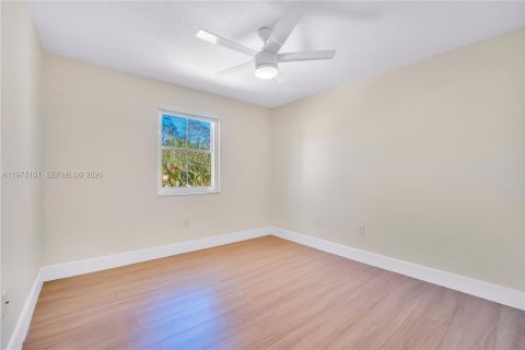 Adosado en venta en Miramar, Florida, 3 dormitorios, 153.29 m2 № 2040021 - foto 16