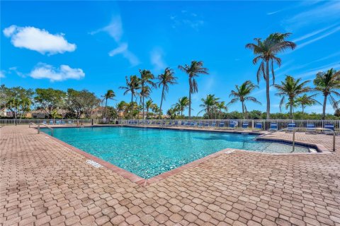 Adosado en venta en Miramar, Florida, 3 dormitorios, 153.29 m2 № 2040021 - foto 30