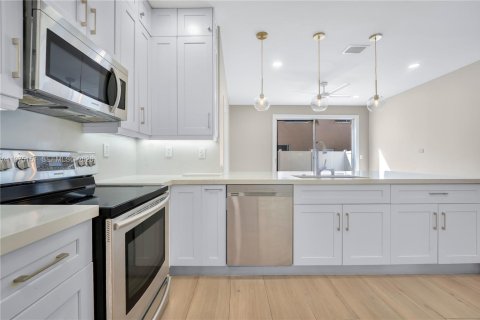 Adosado en venta en Miramar, Florida, 3 dormitorios, 153.29 m2 № 2040021 - foto 9