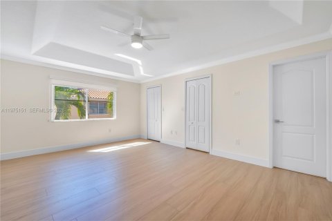 Adosado en venta en Miramar, Florida, 3 dormitorios, 153.29 m2 № 2040021 - foto 13