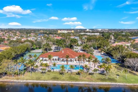 Adosado en venta en Miramar, Florida, 3 dormitorios, 153.29 m2 № 2040021 - foto 26