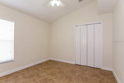 House in Wesley Chapel, Florida 4 bedrooms, 168.15 sq.m. № 1905132 - photo 11