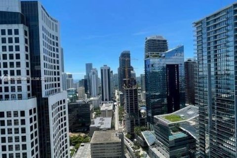 Condo in Miami, Florida, 1 bedroom  № 1947174 - photo 10