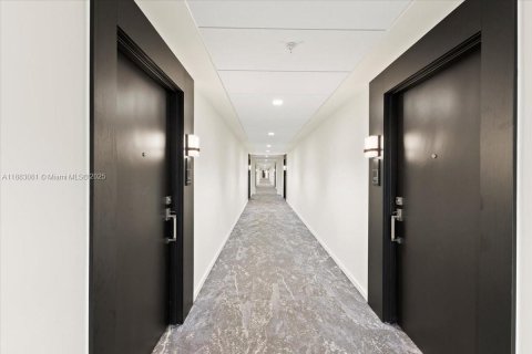 Купить кондоминиум в Санни-Айлс-Бич, Флорида 2 спальни, 139.82м2, № 1929572 - фото 7