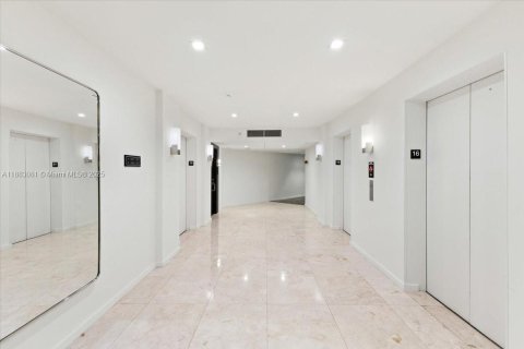 Купить кондоминиум в Санни-Айлс-Бич, Флорида 2 спальни, 139.82м2, № 1929572 - фото 30