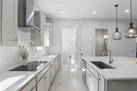 Adosado en alquiler en Orlando, Florida, 3 dormitorios, 198.81 m2 № 1856073 - foto 16