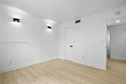 Copropriété à vendre à Homestead, Floride: 2 chambres, 99.87 m2 № 1862132 - photo 14