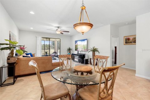 Villa ou maison à vendre à Clermont, Floride: 4 chambres, 184.88 m2 № 1855640 - photo 7