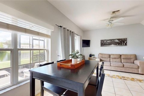 Touwnhouse à vendre à Kissimmee, Floride: 4 chambres, 130.06 m2 № 1754475 - photo 7