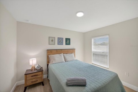 Villa ou maison à louer à Port Charlotte, Floride: 3 chambres, 117.99 m2 № 2214427 - photo 5