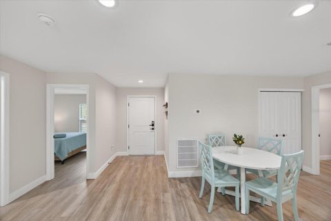 Villa ou maison à louer à Port Charlotte, Floride: 3 chambres, 117.99 m2 № 2214427 - photo 14