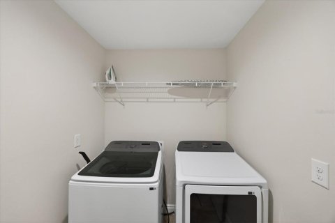 Villa ou maison à louer à Port Charlotte, Floride: 3 chambres, 117.99 m2 № 2214427 - photo 23