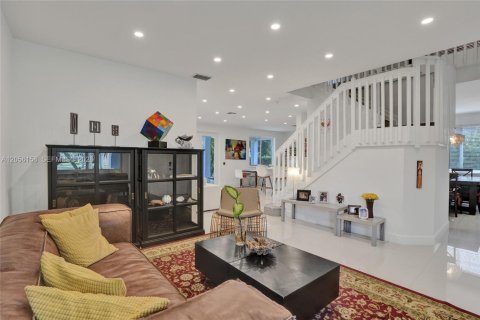Villa ou maison à vendre à Weston, Floride: 5 chambres, 230.4 m2 № 2246444 - photo 14