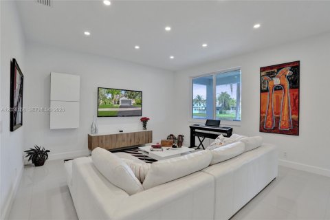Villa ou maison à vendre à Weston, Floride: 5 chambres, 230.4 m2 № 2246444 - photo 17
