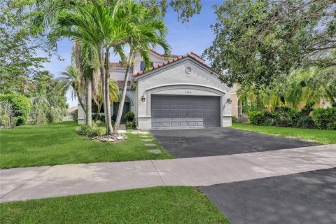 Villa ou maison à vendre à Weston, Floride: 5 chambres, 230.4 m2 № 2246444 - photo 5