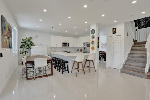 Villa ou maison à vendre à Weston, Floride: 5 chambres, 230.4 m2 № 2246444 - photo 26