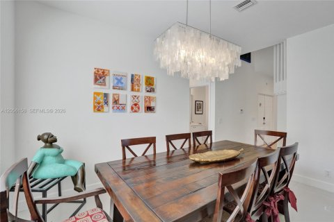 Villa ou maison à vendre à Weston, Floride: 5 chambres, 230.4 m2 № 2246444 - photo 11
