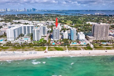 Condominio en venta en Miami Beach, Florida, 2 dormitorios, 127.09 m2 № 1849237 - foto 1