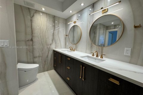 Condominio en venta en Miami Beach, Florida, 2 dormitorios, 170.01 m2 № 1999728 - foto 30