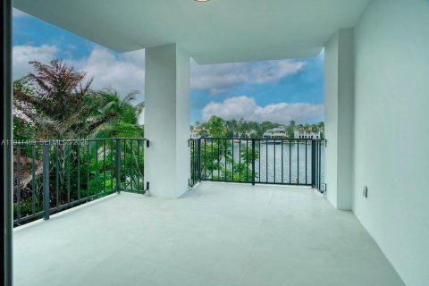 Condominio en venta en Miami Beach, Florida, 2 dormitorios, 170.01 m2 № 1999728 - foto 18