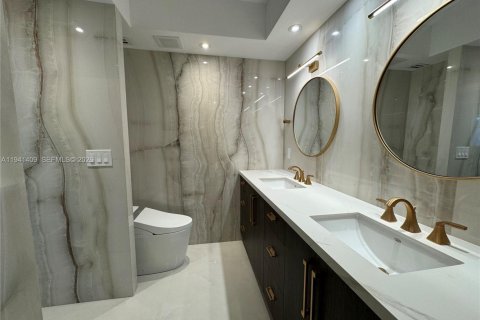 Condominio en venta en Miami Beach, Florida, 2 dormitorios, 170.01 m2 № 1999728 - foto 26