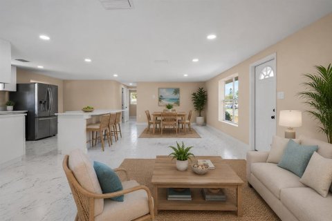 Villa ou maison à vendre à Bradenton, Floride: 4 chambres, 177.63 m2 № 2310770 - photo 5