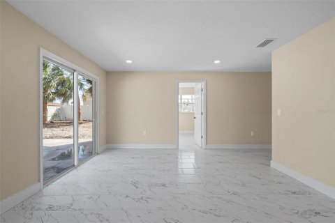 Villa ou maison à vendre à Bradenton, Floride: 4 chambres, 177.63 m2 № 2310770 - photo 20