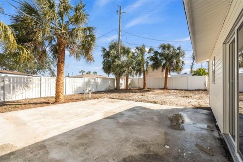 Villa ou maison à vendre à Bradenton, Floride: 4 chambres, 177.63 m2 № 2310770 - photo 29
