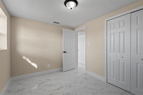Villa ou maison à vendre à Bradenton, Floride: 4 chambres, 177.63 m2 № 2310770 - photo 19