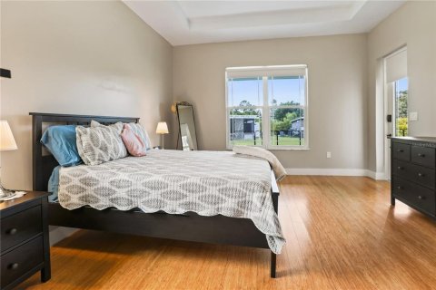 Casa en venta en Port Charlotte, Florida, 4 dormitorios, 225.94 m2 № 2230489 - foto 13
