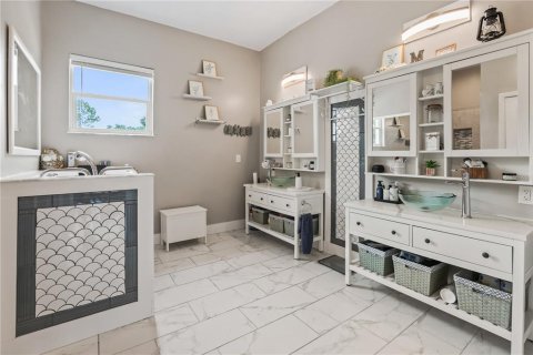Casa en venta en Port Charlotte, Florida, 4 dormitorios, 225.94 m2 № 2230489 - foto 15