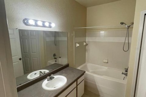Copropriété à louer à Orlando, Floride: 2 chambres, 100.06 m2 № 1776986 - photo 11